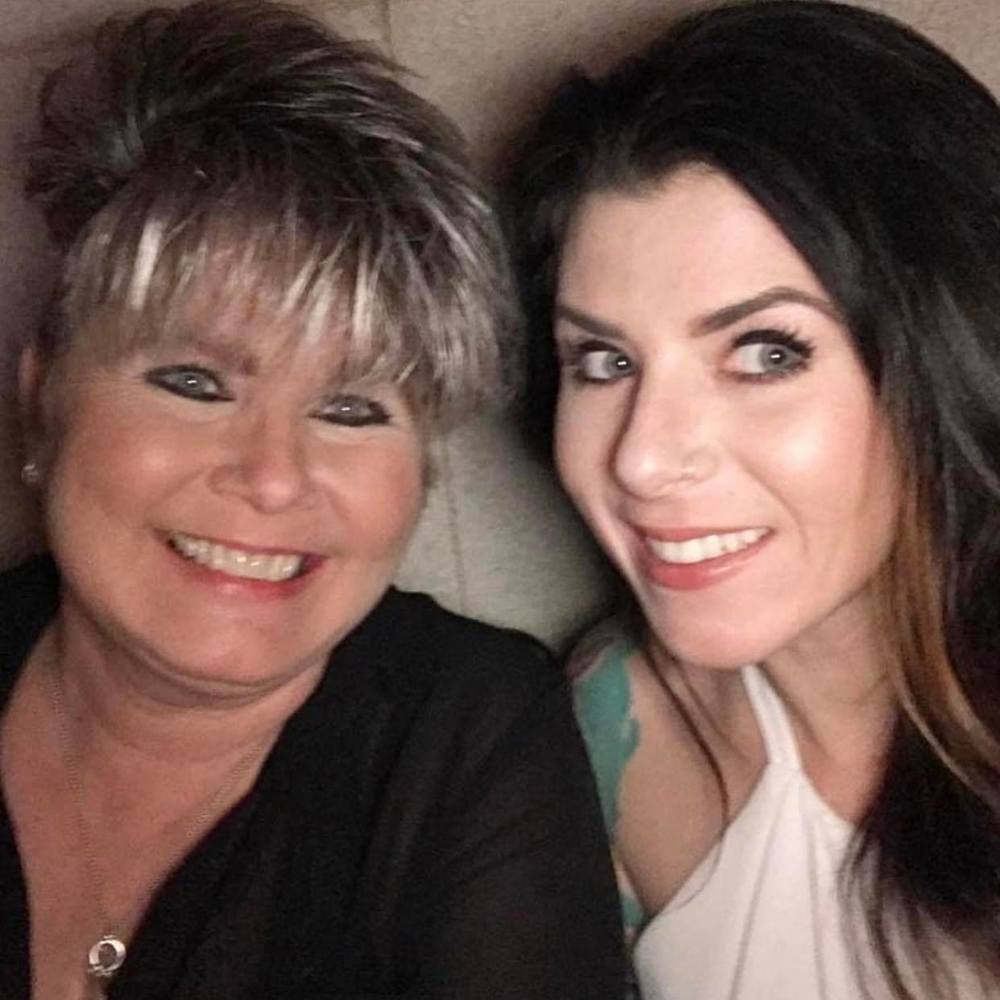 Meet your Posher, Joanni